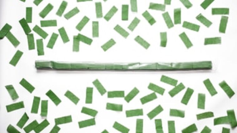 Dark Green Tissue Confetti – Sleeve | Rental