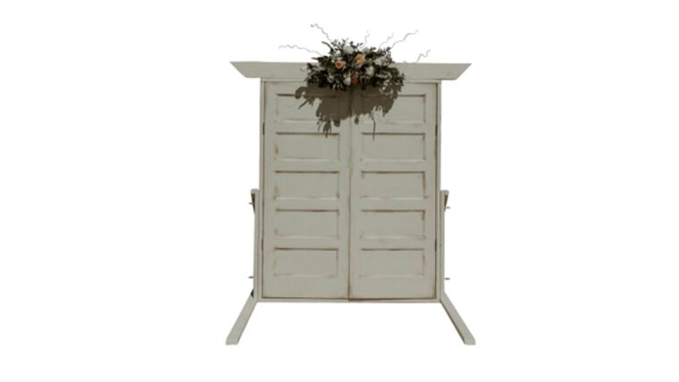 Wood – White Doors | Rental