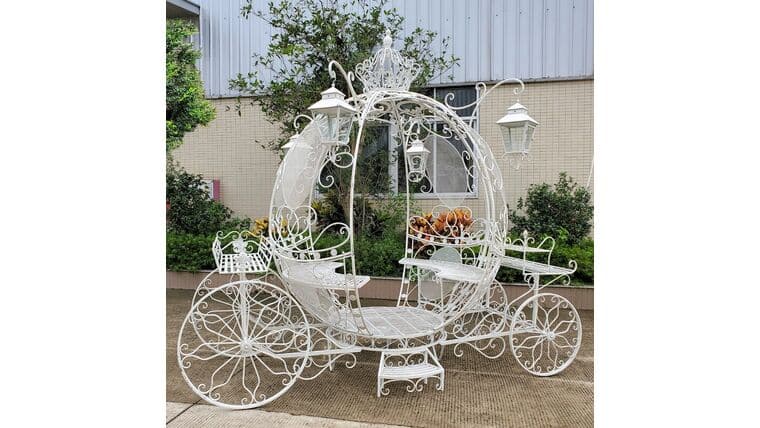 White Cinderella Carriage | Rental