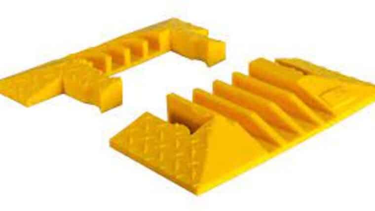 4 Channel Cable Ramp End Cap | Rental 4 Channel Cable Ramp End Cap | Rental