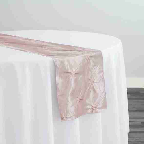 Belly Button (Pinwheel) Table Runner in Pink Petal | Rental