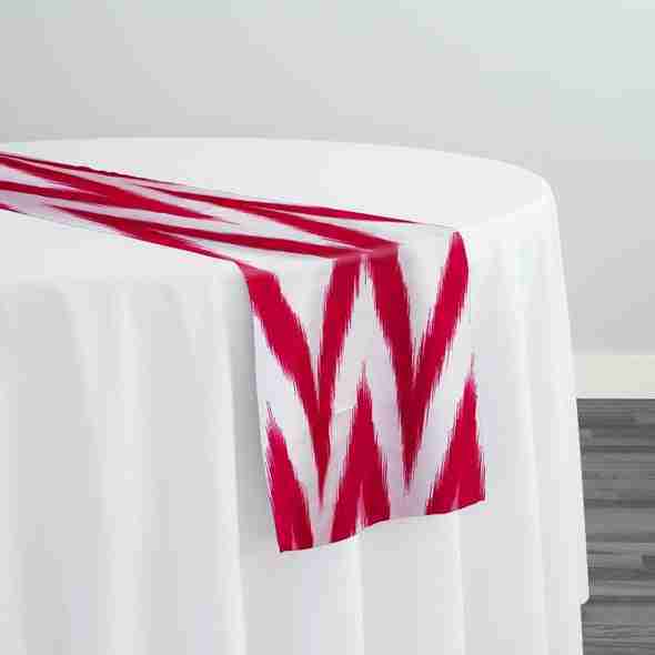 Horizon (Poly Print) Table Runner in Fuchsia | Rental