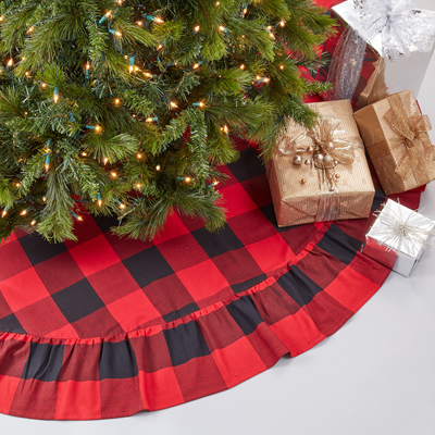 9025R Buffalo Plaid Ruffled Tree Skirt | Rental