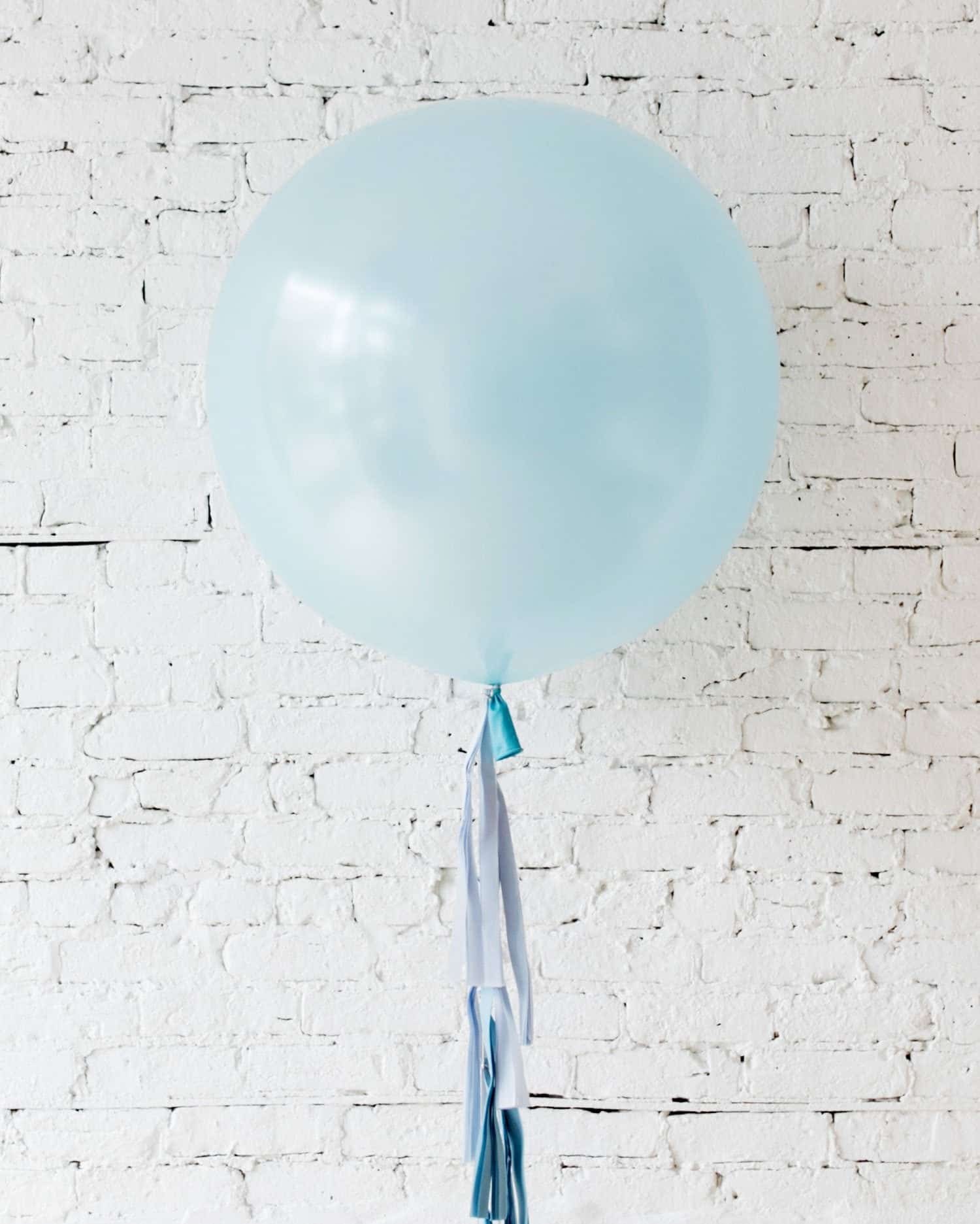 GIFT-Pearl Light Blue Giant Balloon and Ombre Blue Tassel | Rental GIFT-Pearl Light Blue Giant Balloon and Ombre Blue Tassel | Rental