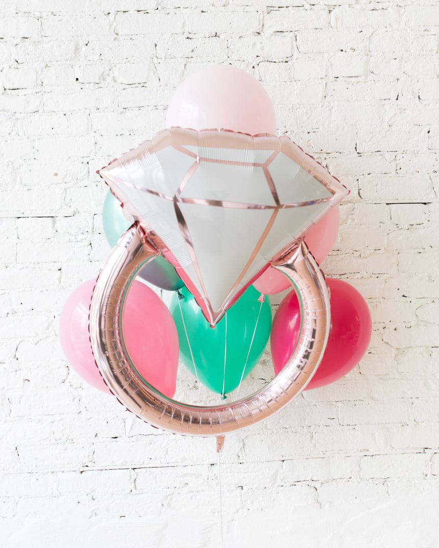 Flamingo Fling – Diamond RIng Foil and 11in Balloons – bouquet of 7 | Rental Flamingo Fling – Diamond RIng Foil and 11in Balloons – bouquet of 7 | Rental